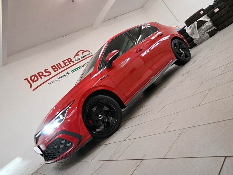 VW Golf VIII 2,0 GTi DSG