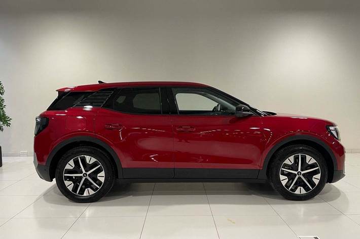 Rød Ford Explorer fra 2025