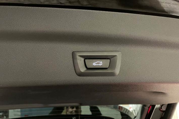 Sort BMW iX1 fra 2023