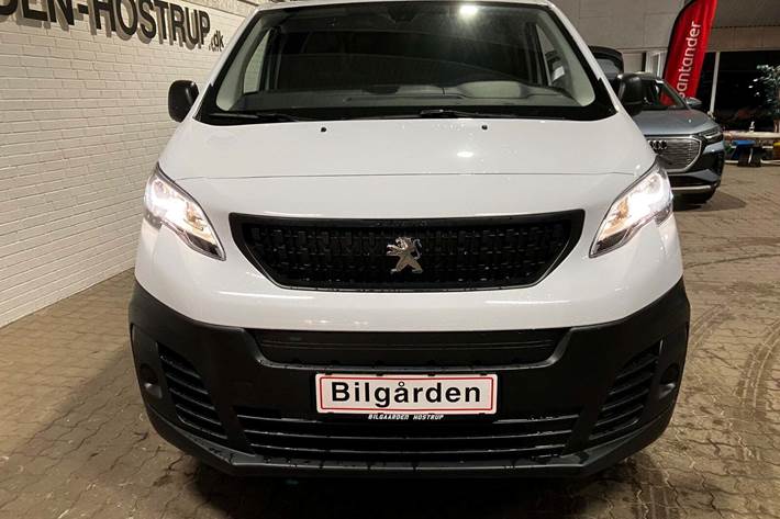 Hvid Peugeot e-Expert fra 2024