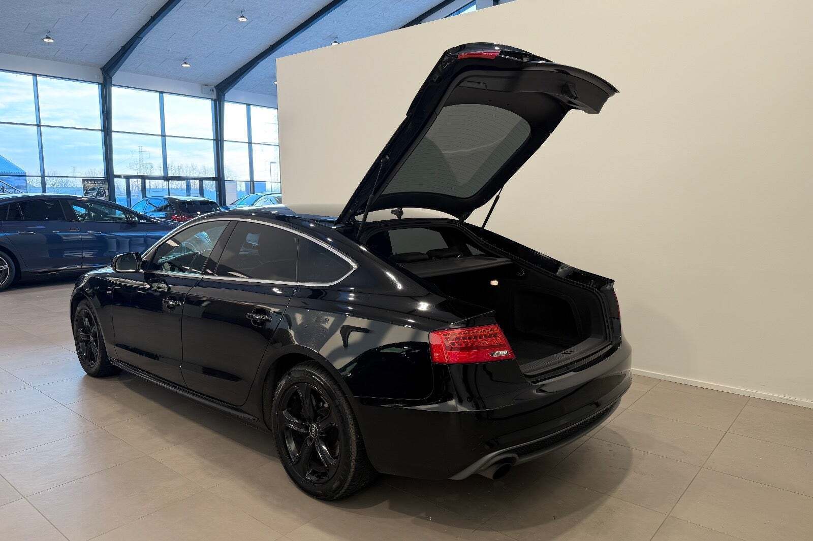 Sort Audi A5 fra 2016