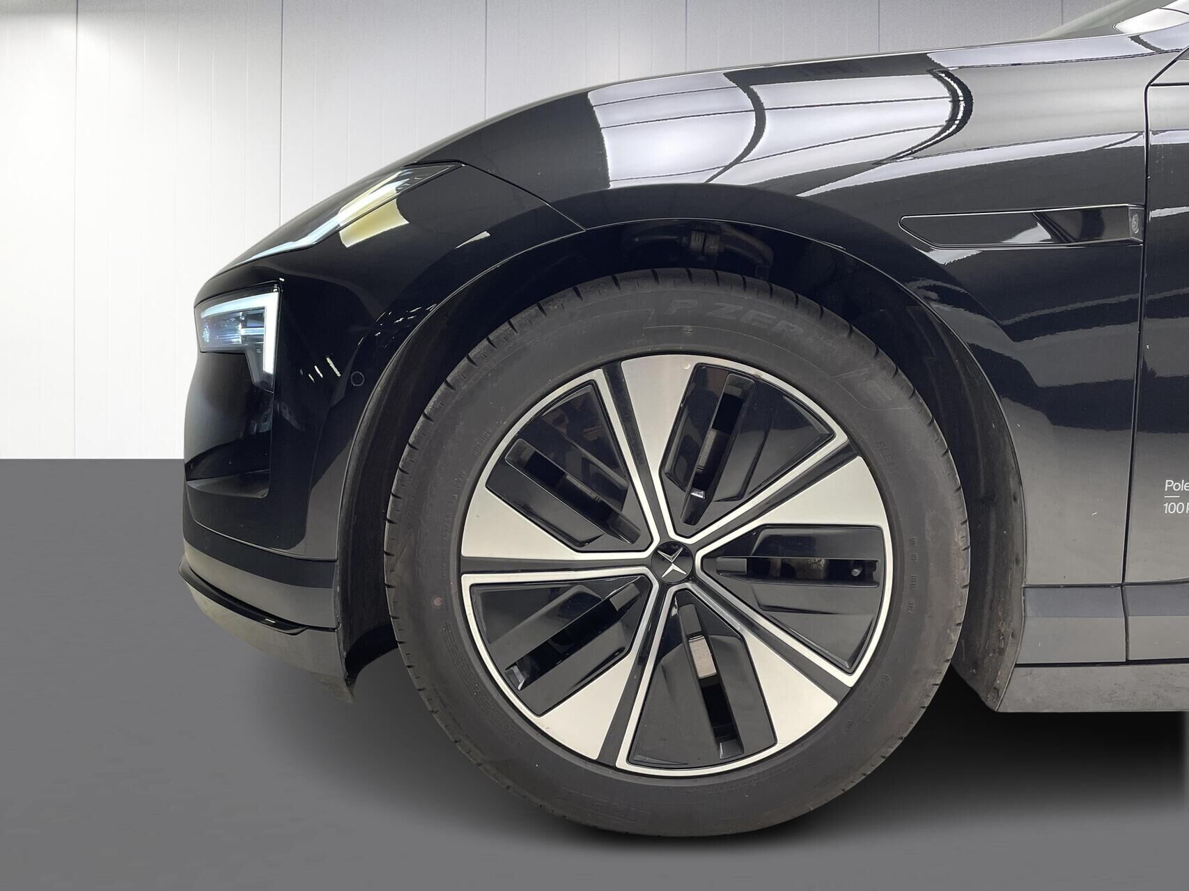 undefined Polestar 4 fra 2025