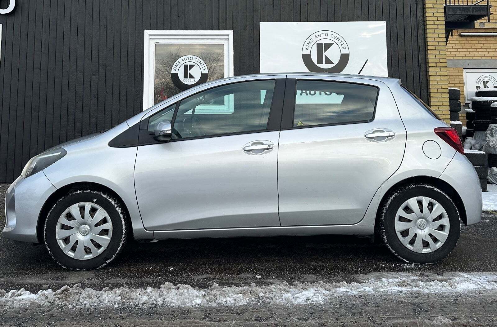 Toyota Yaris 1,0 VVT-i T2 Touch