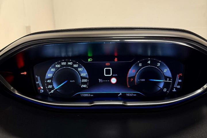 Hvid Peugeot 3008 fra 2018