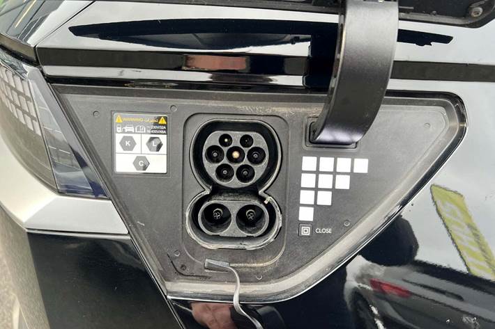 Sort Hyundai Ioniq 5 fra 2024