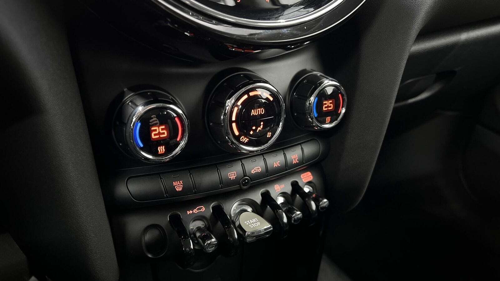 Grå Mini Cooper SE fra 2022