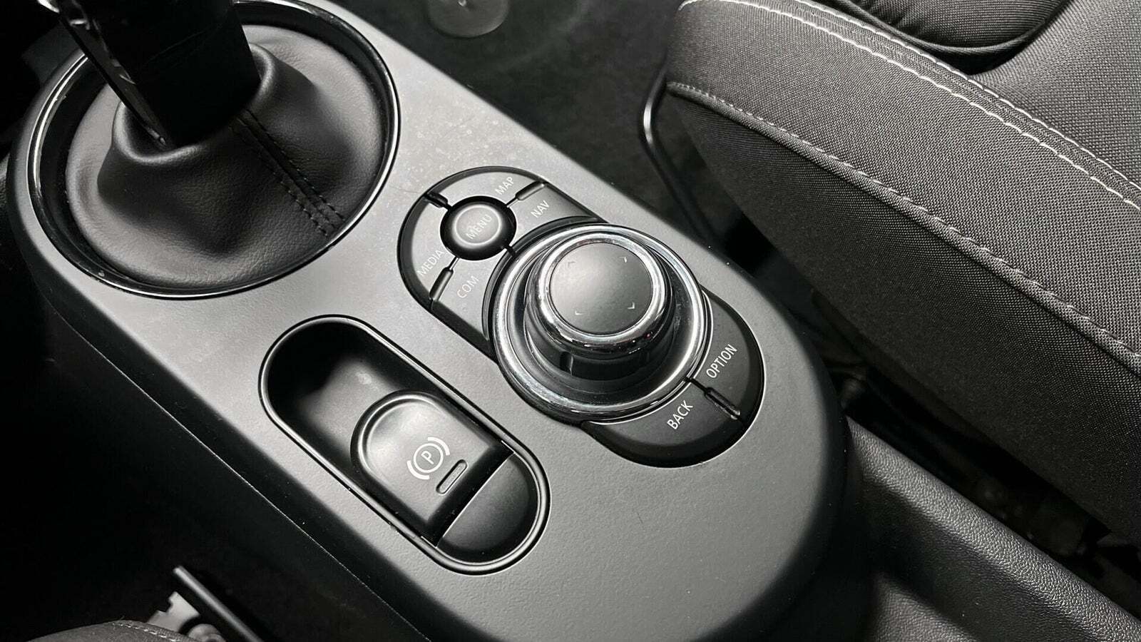 Grå Mini Cooper SE fra 2022