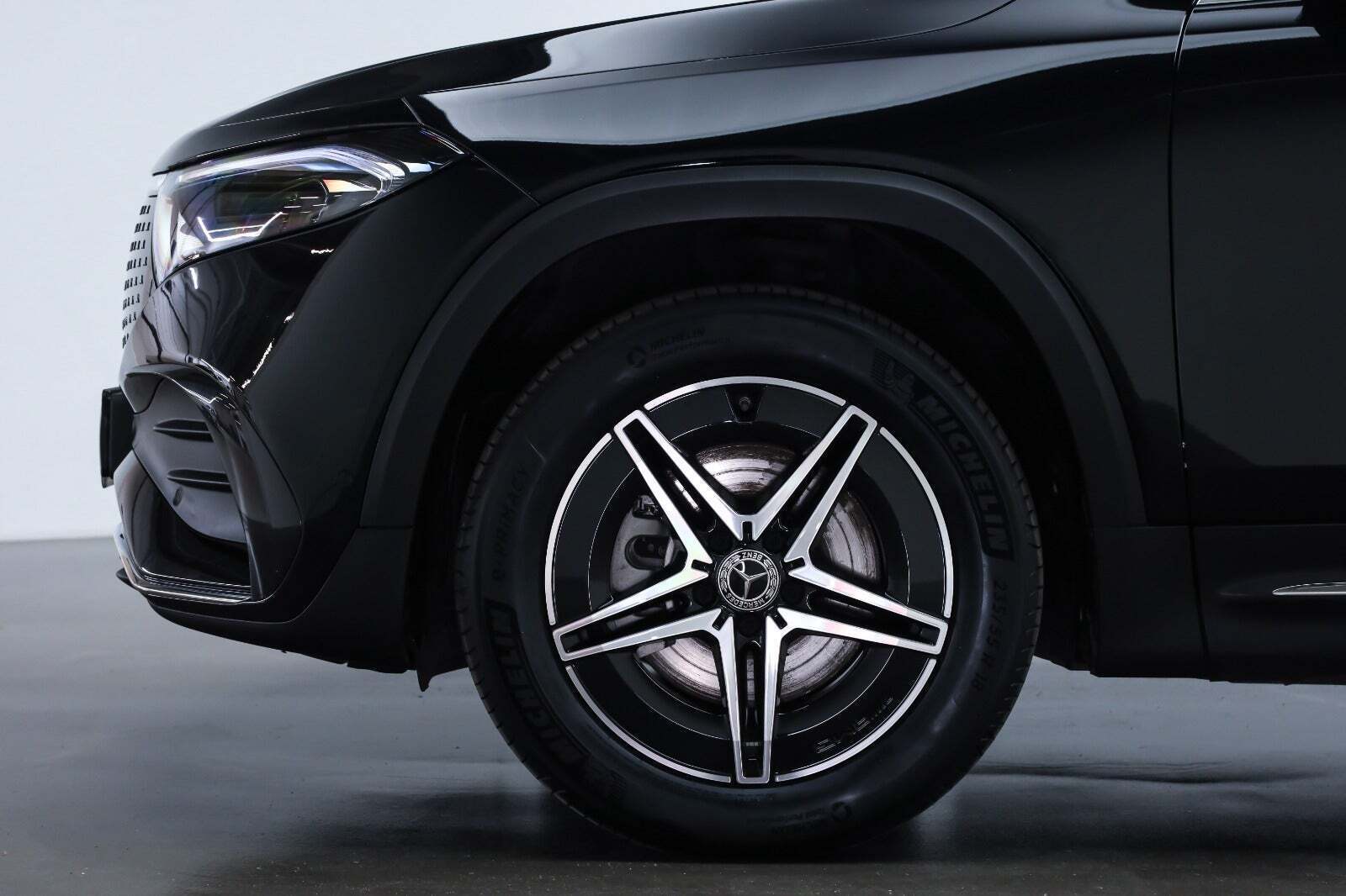 Mercedes EQB250+ AMG Premium