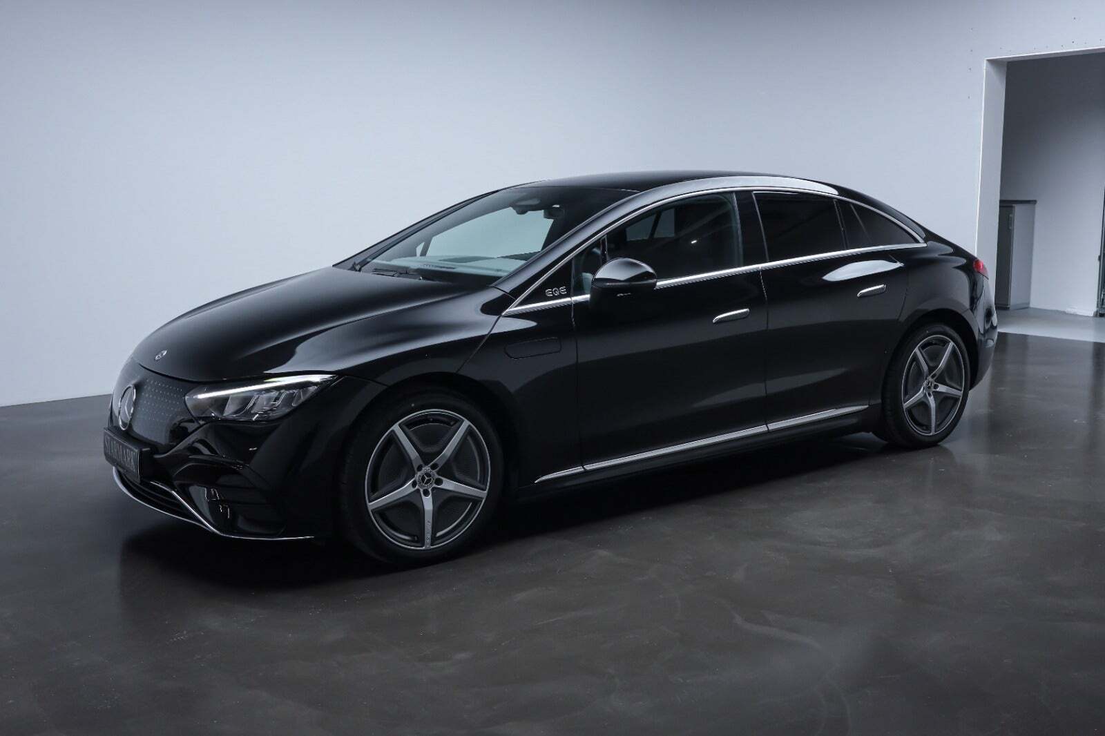 Mercedes EQE350+ AMG Line