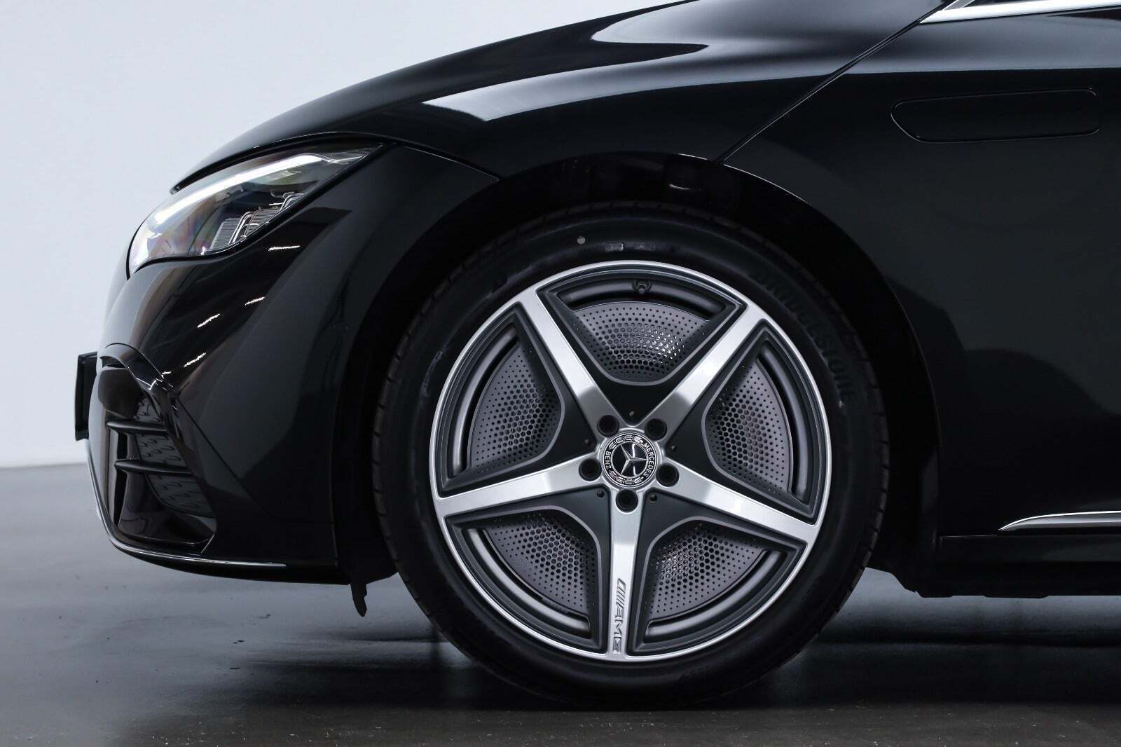 Mercedes EQE350+ AMG Line