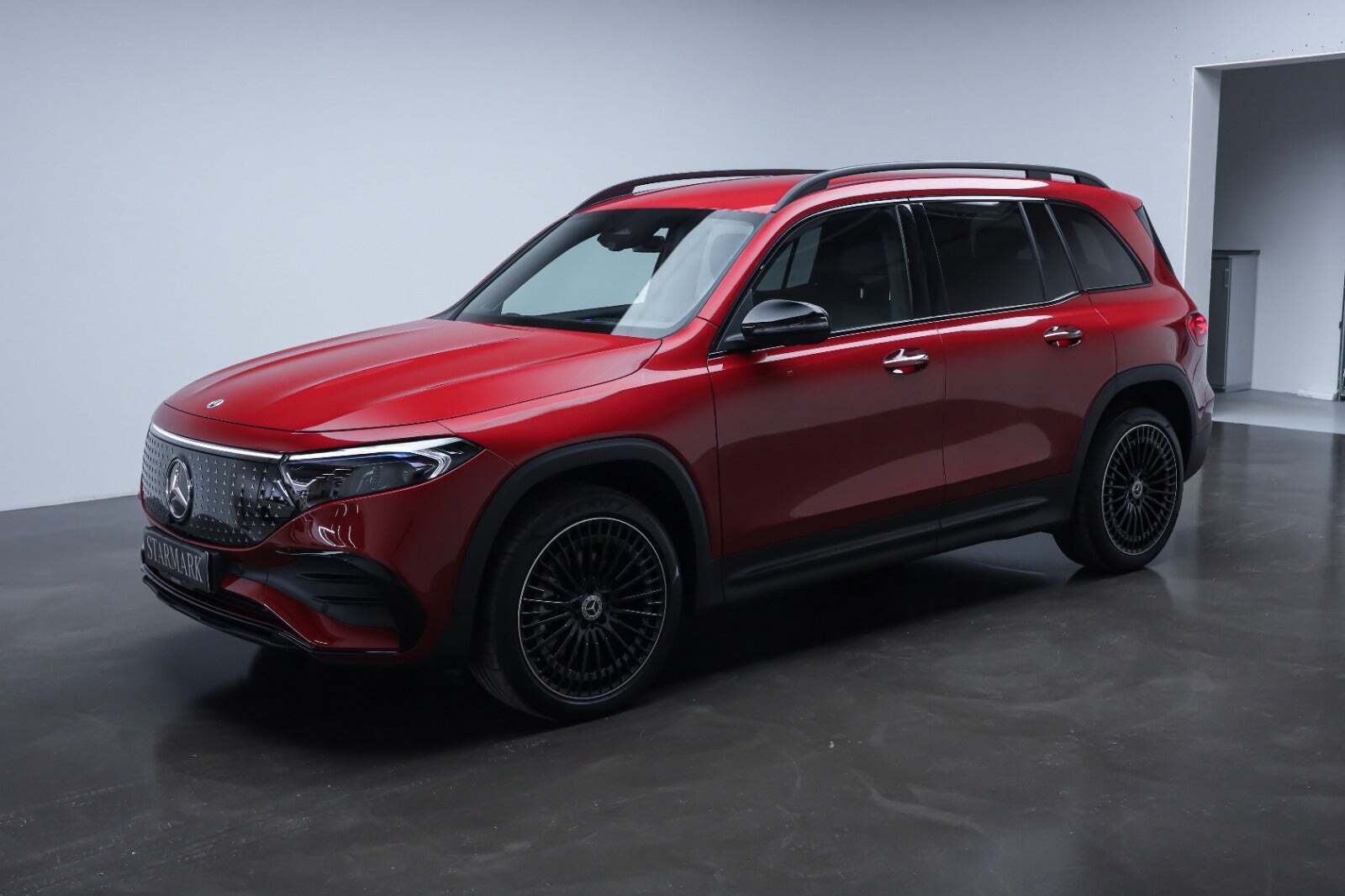 Mercedes EQB250+ AMG Premium