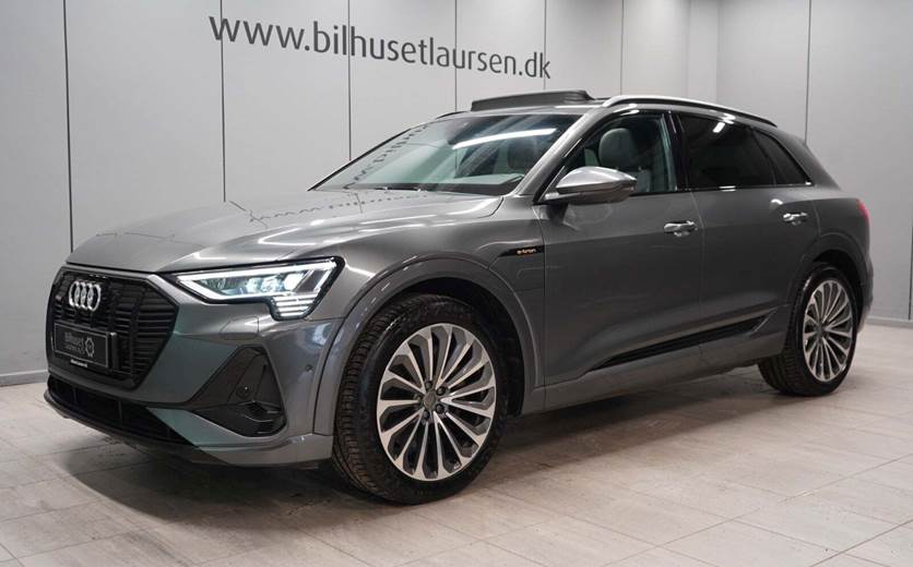 Audi e-tron 55 S-line quattro