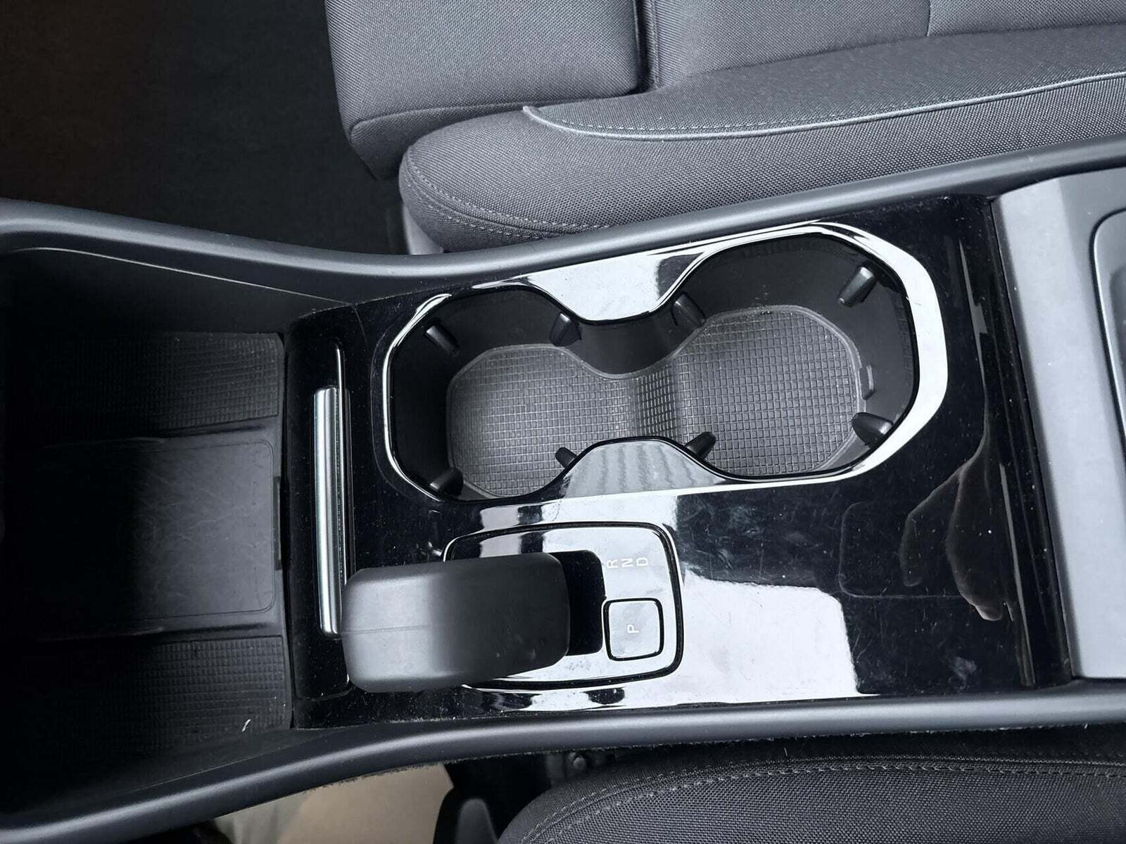 Sort Volvo C40 fra 2023