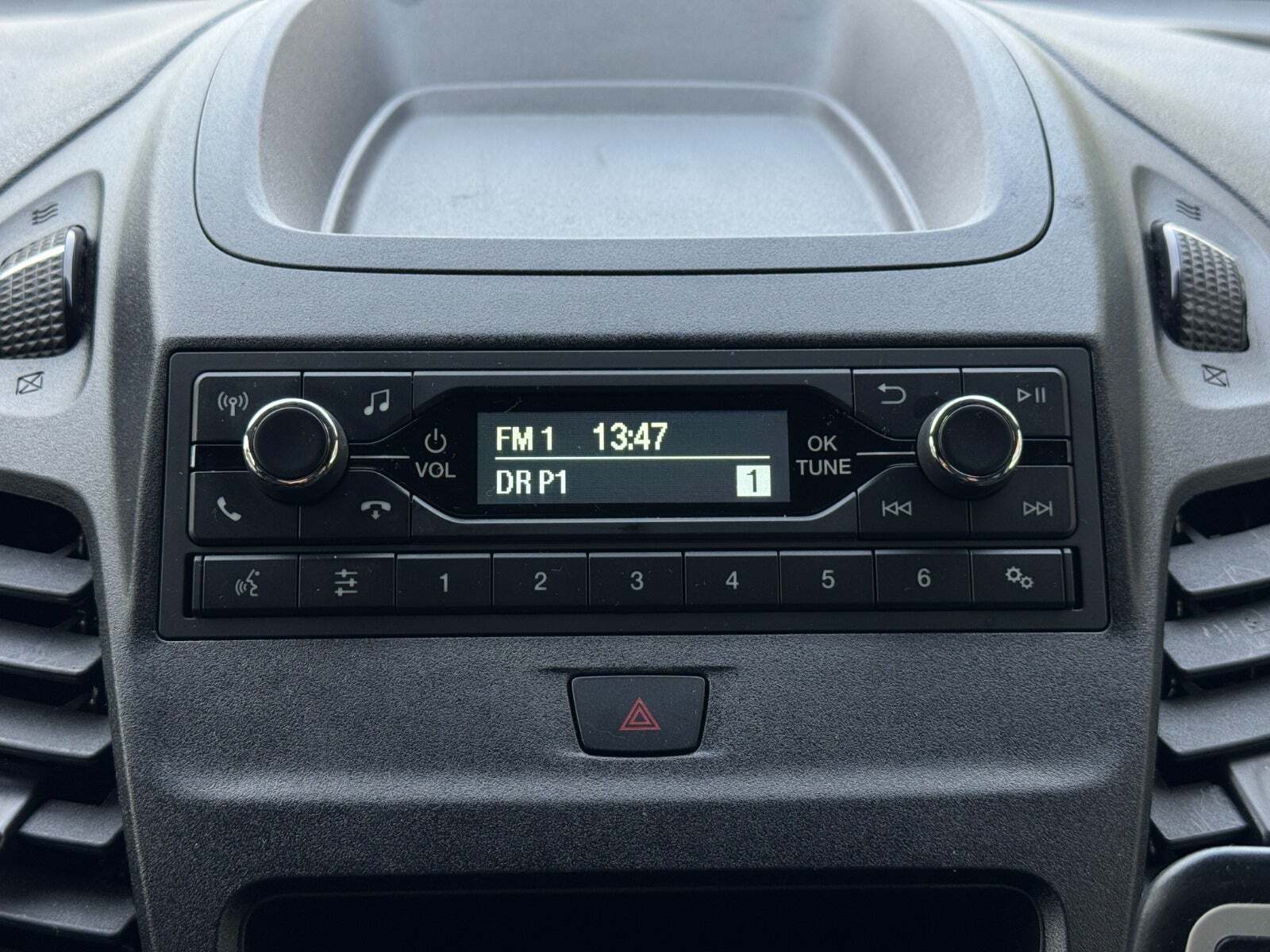 Hvid Ford Transit Connect fra 2020