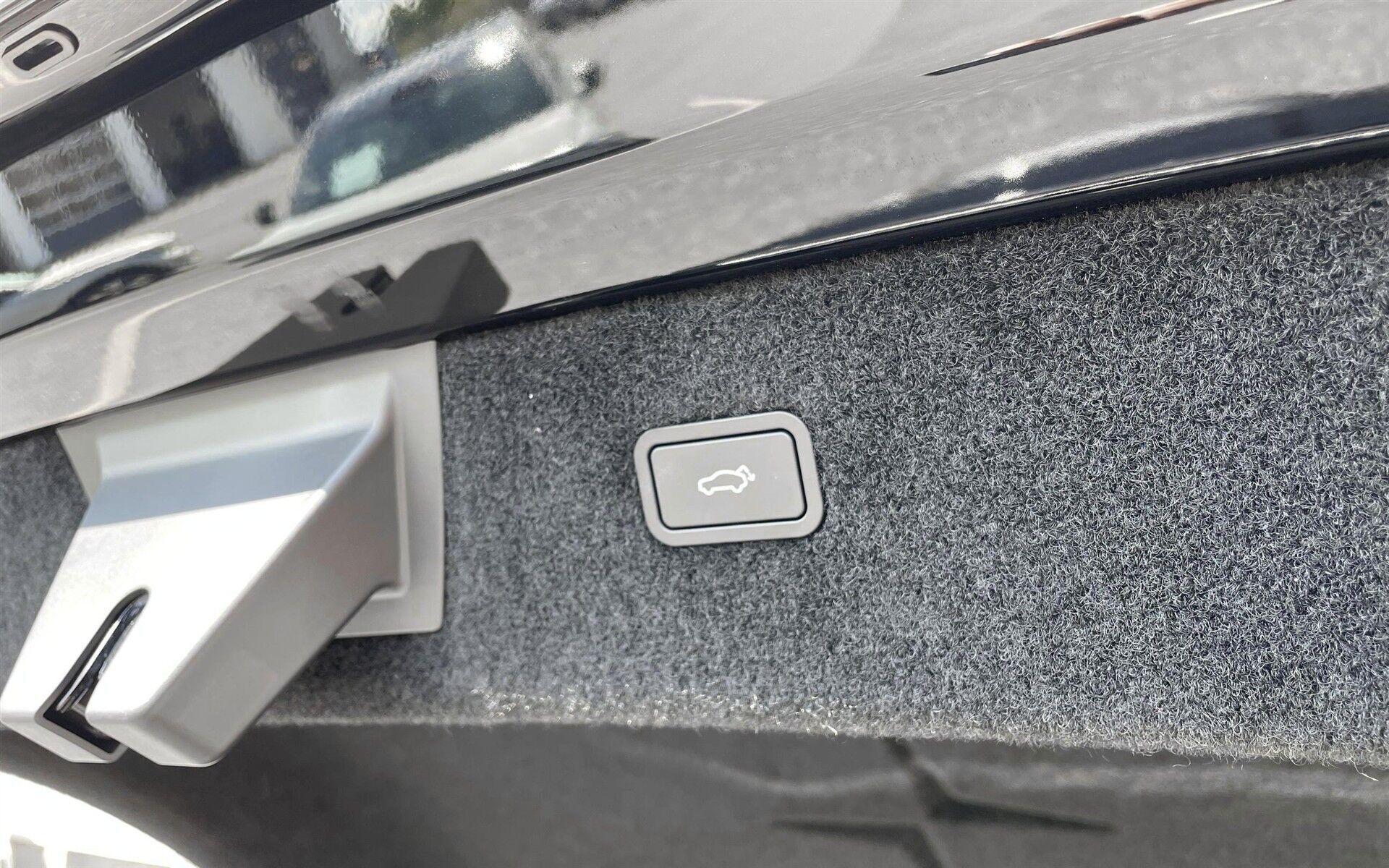 undefined Polestar 4 fra 2025