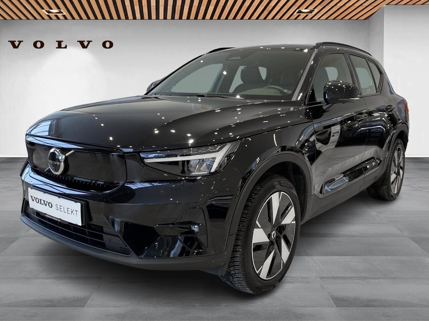Volvo XC40 Recharge Extended Range Ultimate 252HK 5d Aut.