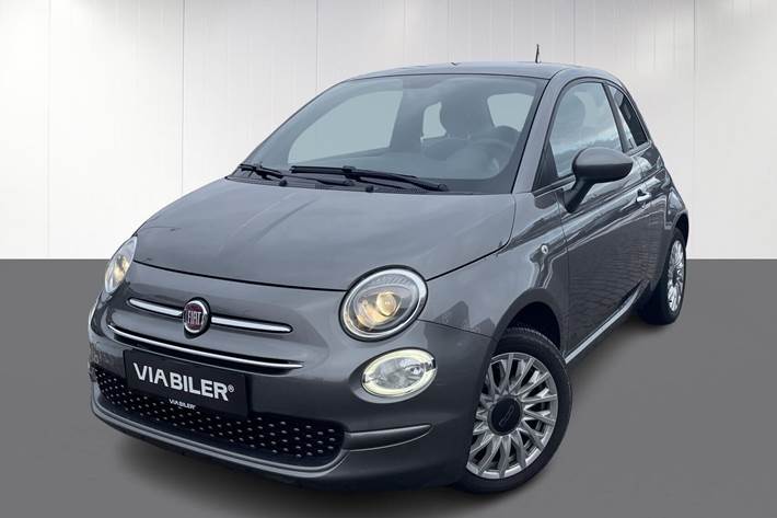 Grå Fiat 500 fra 2021 set udefra