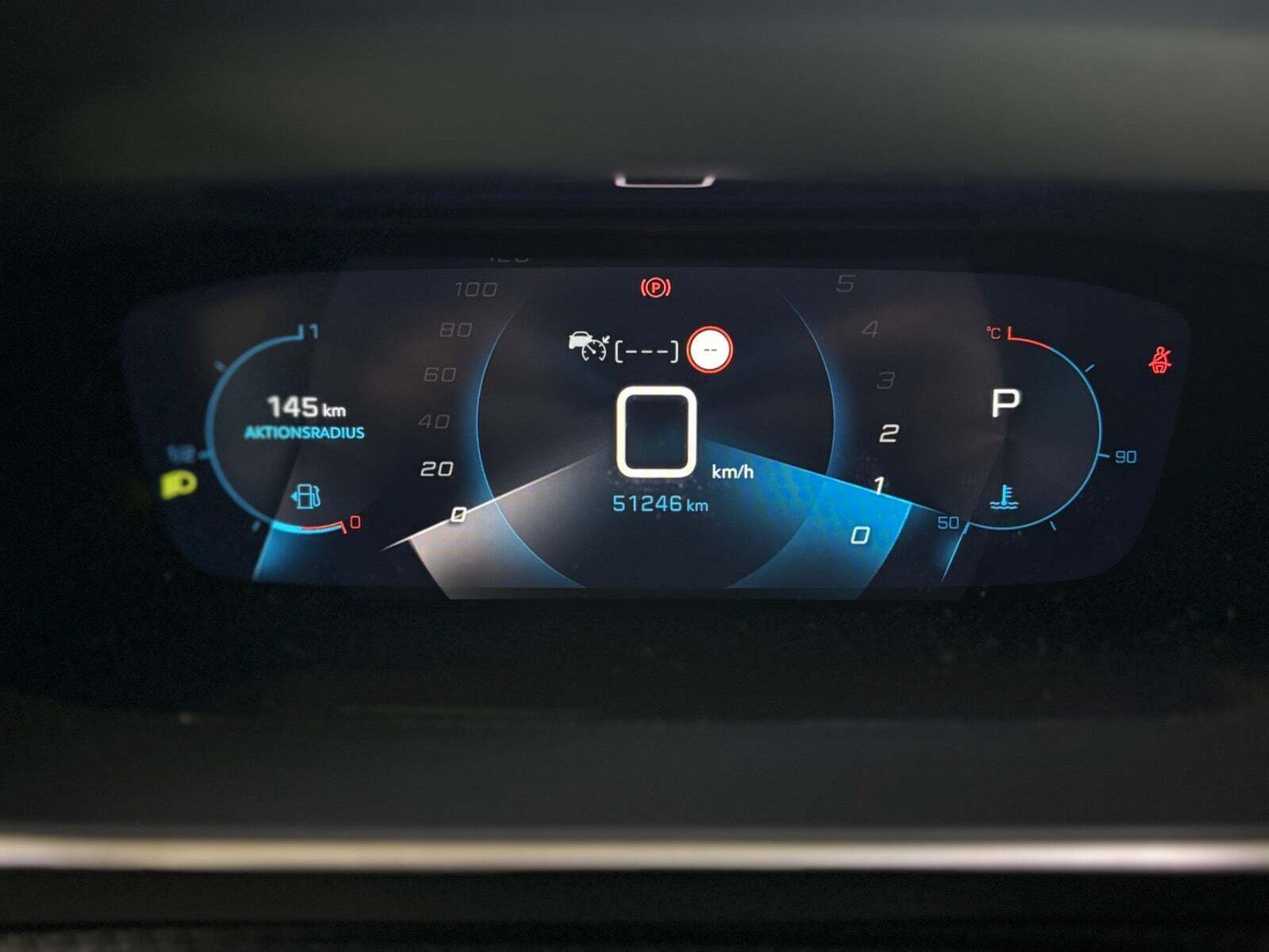 Hvid Peugeot 2008 fra 2021