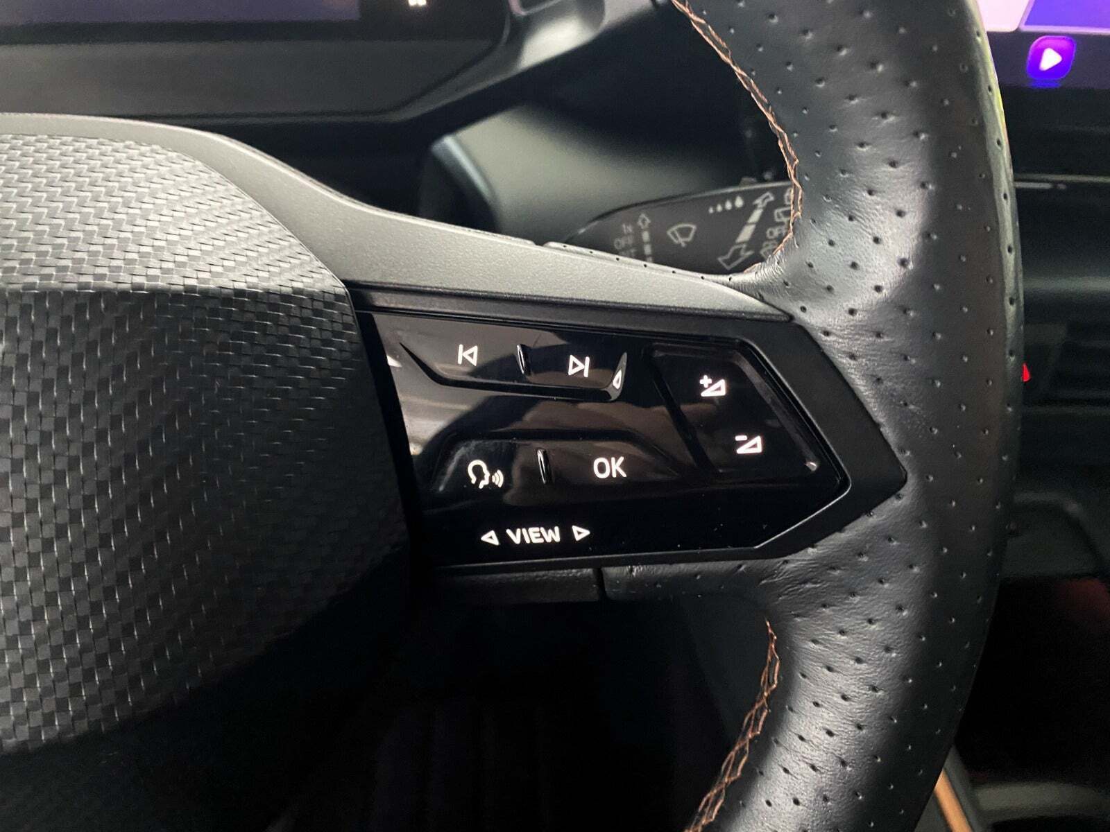 Grå Cupra Born fra 2022