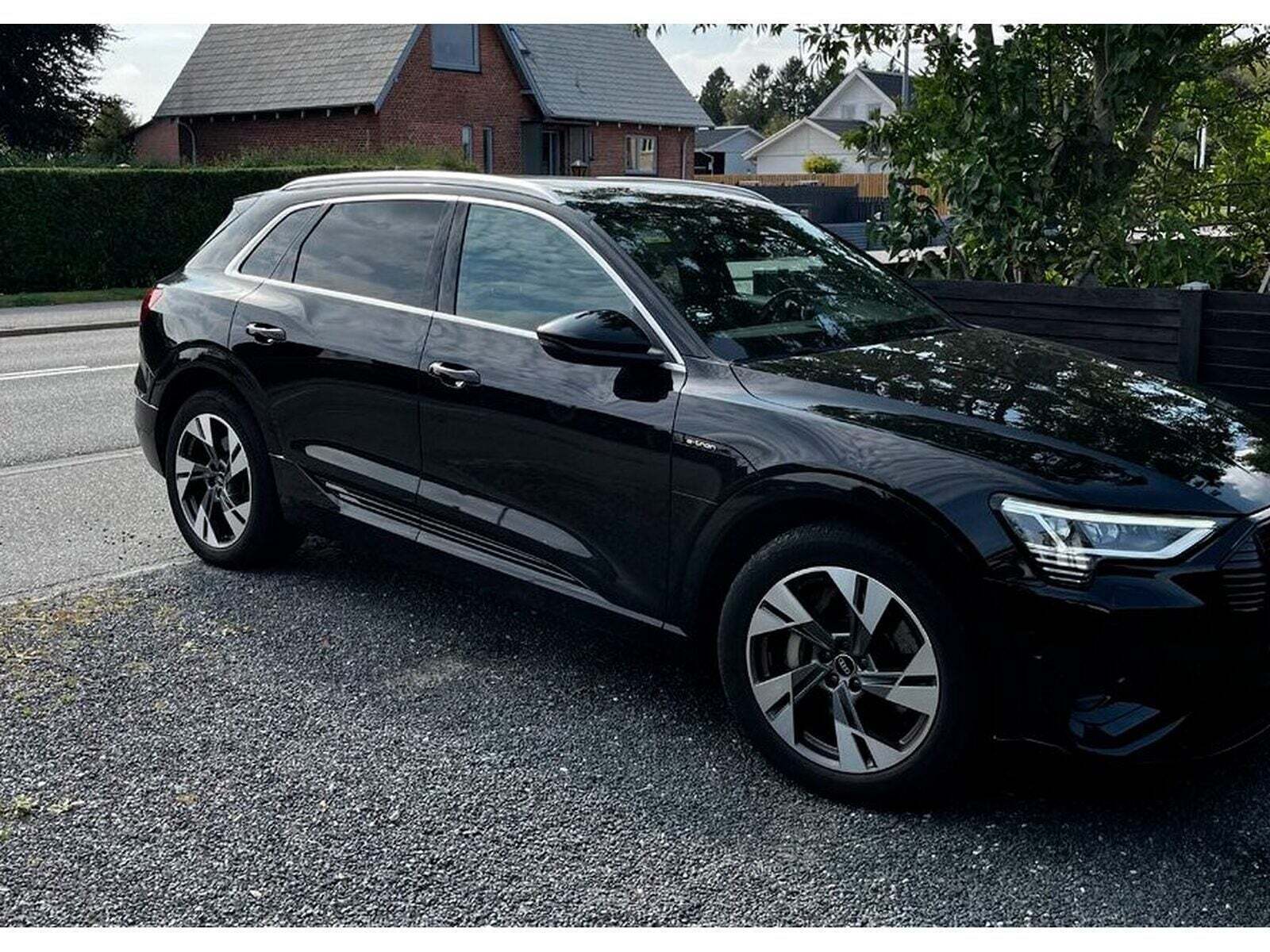 Audi e-tron 55 S-line Prestige quattro