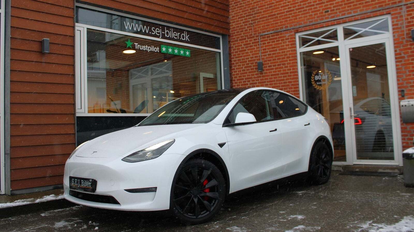 Tesla Model Y Performance AWD
