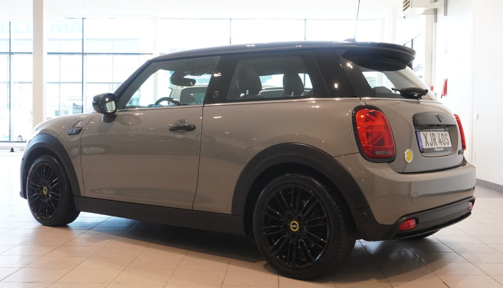 Mini Cooper SE Maximise