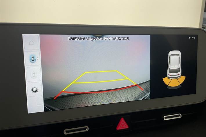 Blå Hyundai Ioniq 5 fra 2023