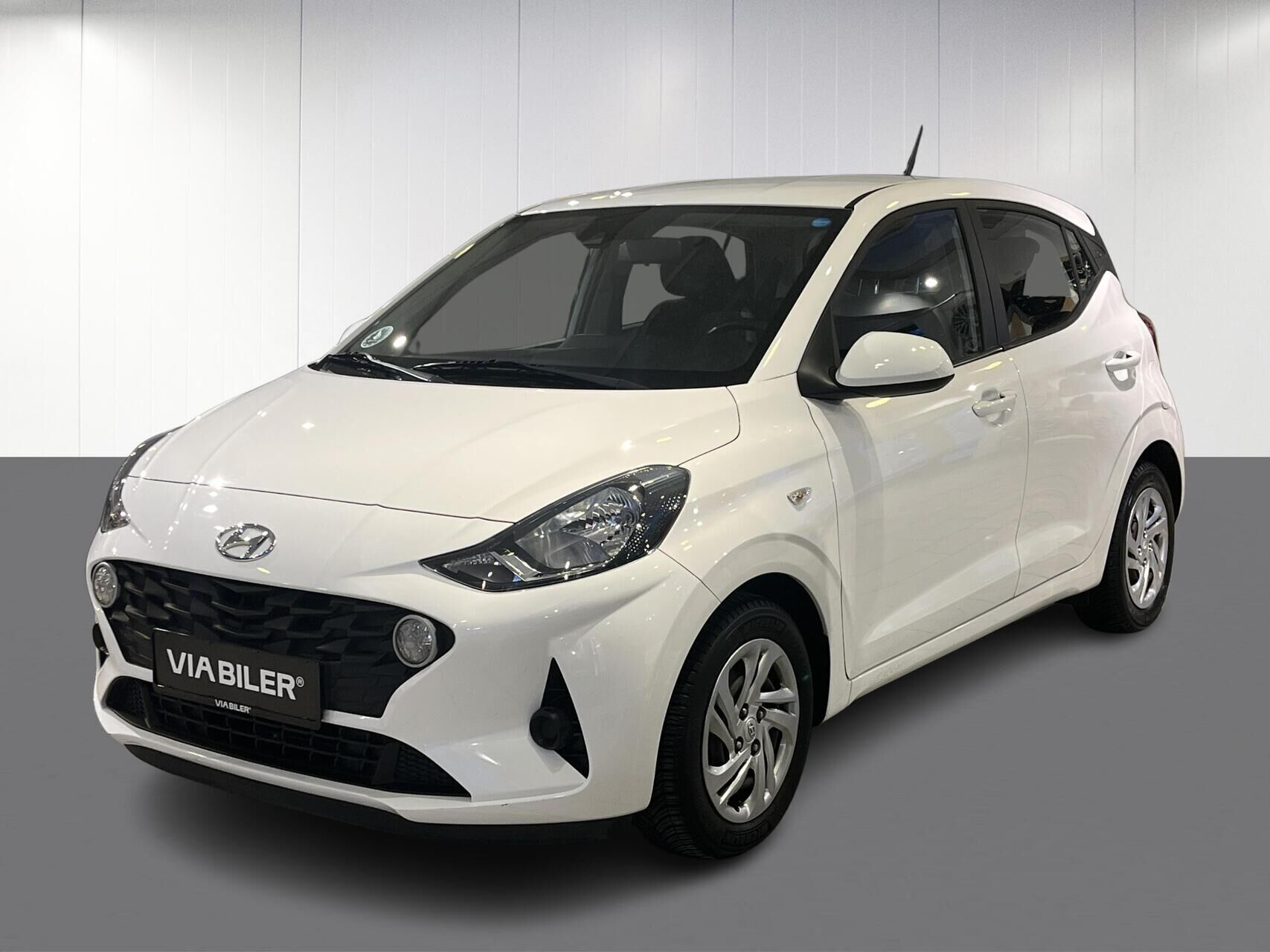 Hyundai i10 1,0 Essential 67HK 5d