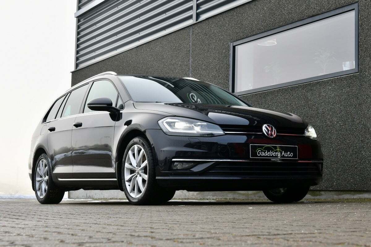 Sort VW Golf VII fra 2017