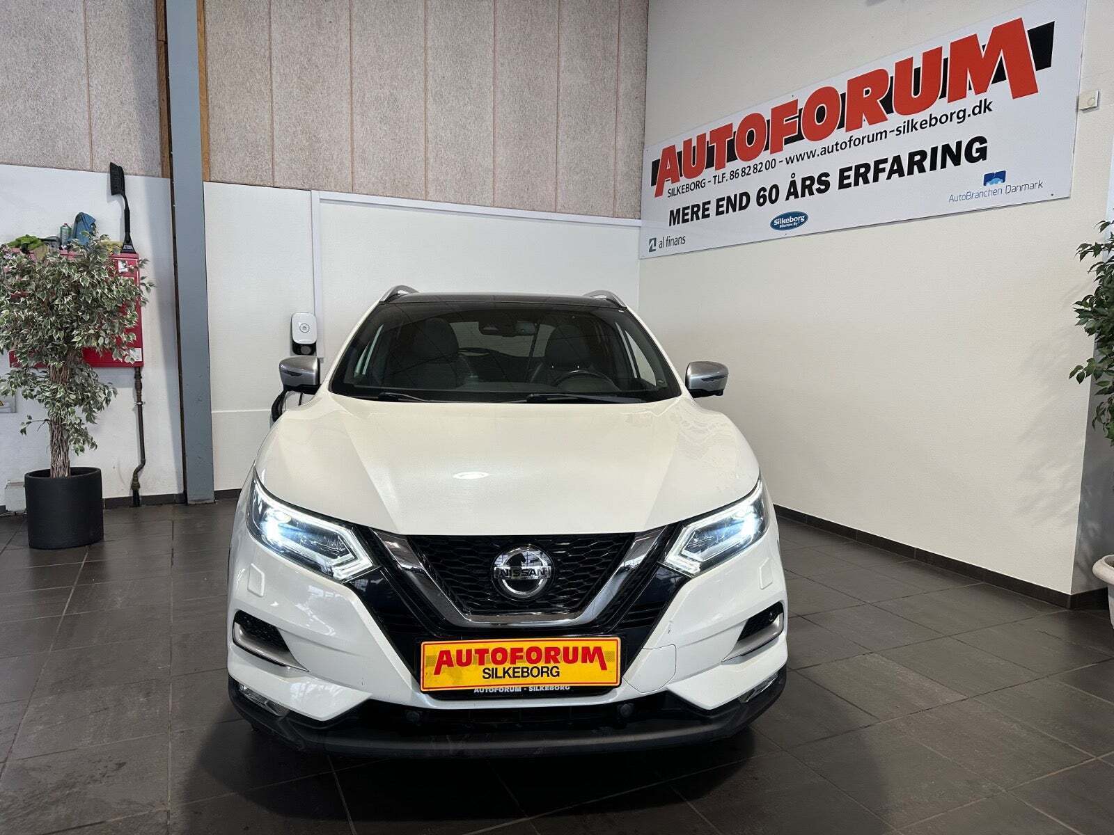 Nissan Qashqai 1,2 Dig-T 115 Tekna+ Van