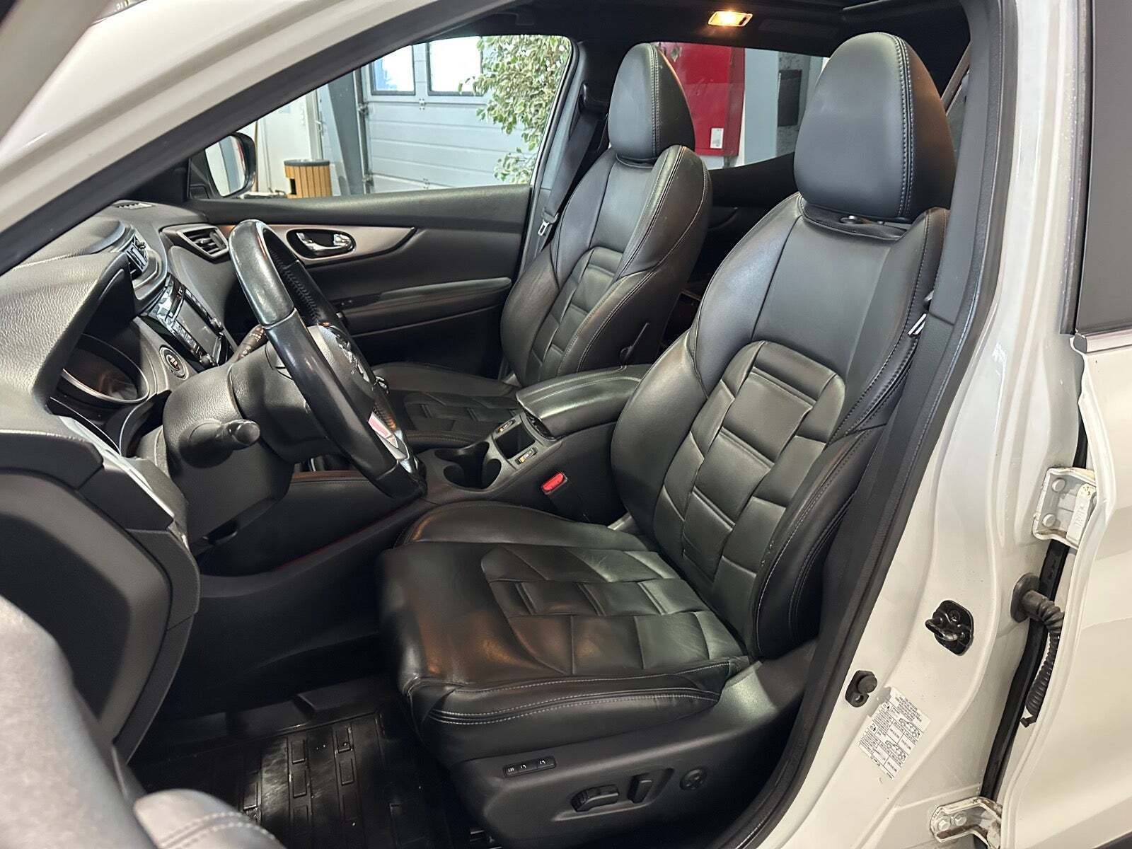 Nissan Qashqai 1,2 Dig-T 115 Tekna+ Van