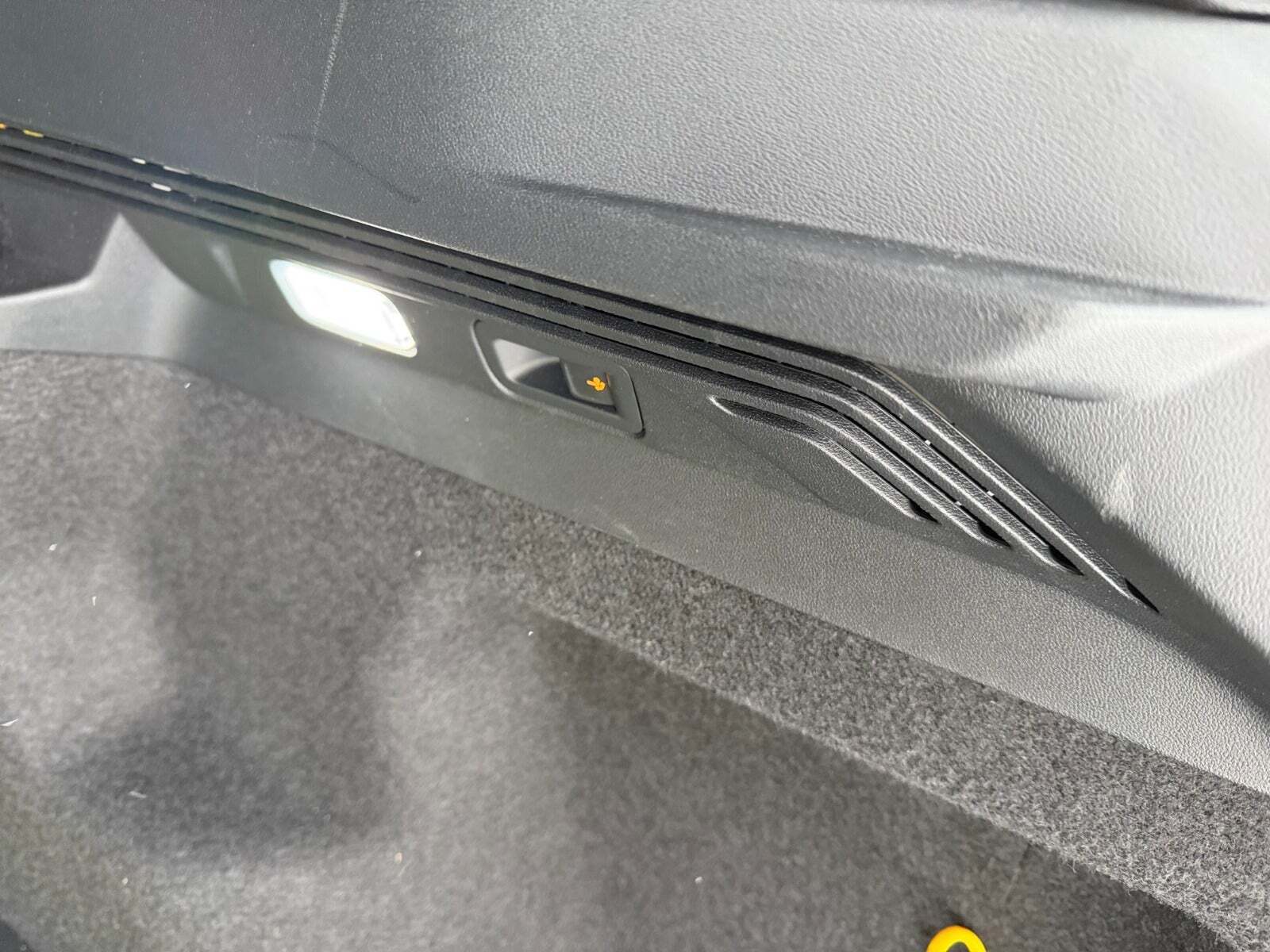 Hvid VW ID.4 fra 2023