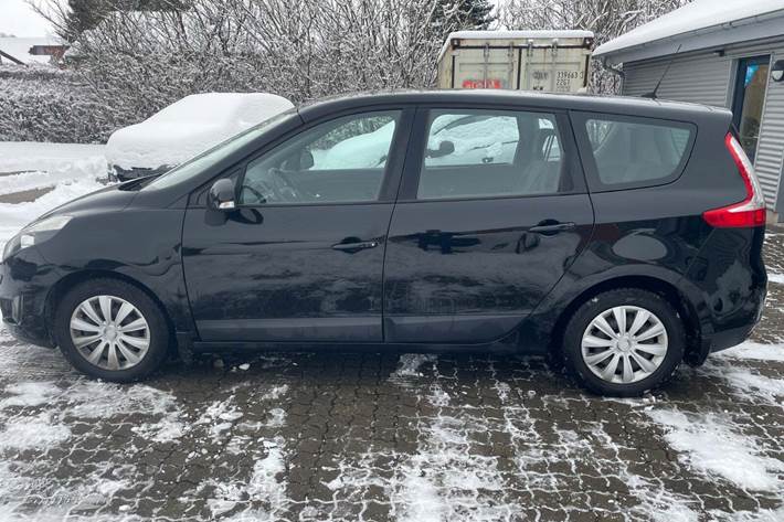 Sort Renault Grand Scenic III fra 2010