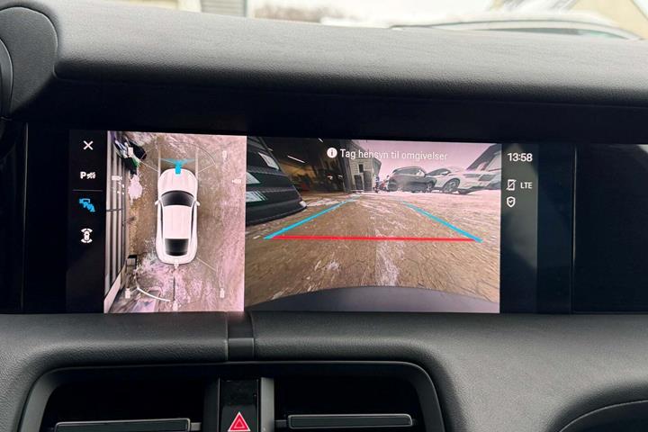 Grå Porsche Taycan 4S fra 2020