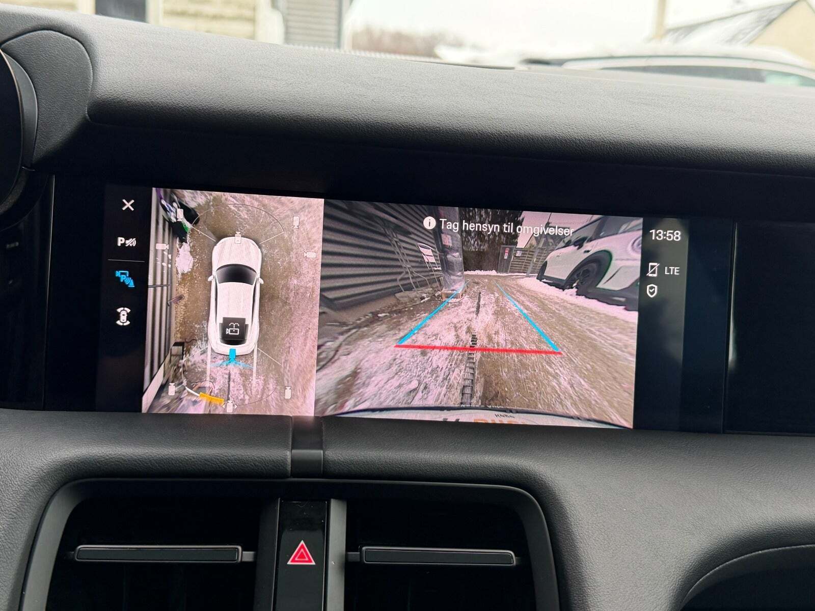 Grå Porsche Taycan 4S fra 2020