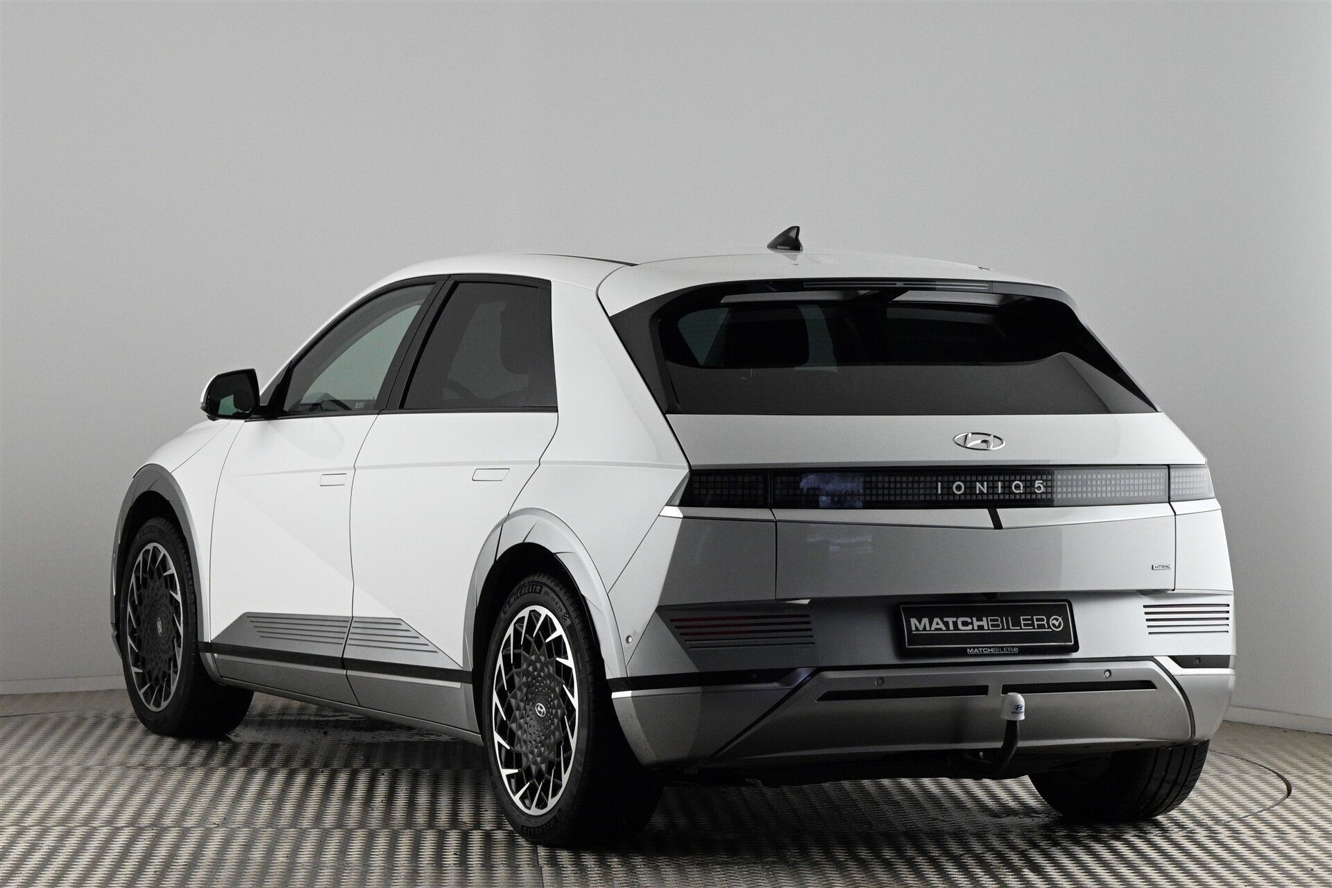 Hyundai Ioniq 5 Electric 77,4 kWh Ultimate 4WD 325HK 5d Aut.