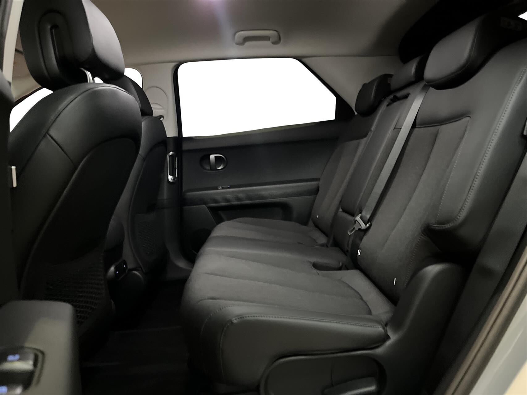 Hvid Hyundai Ioniq 5 fra 2025