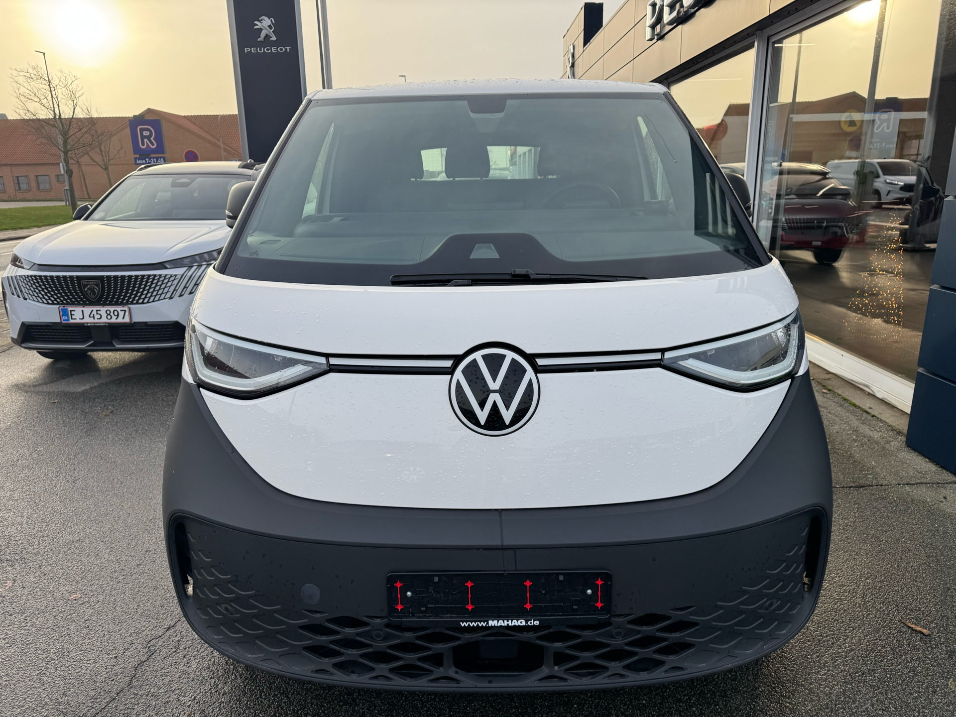 VW ID.Buzz EL Pro 204HK Aut.