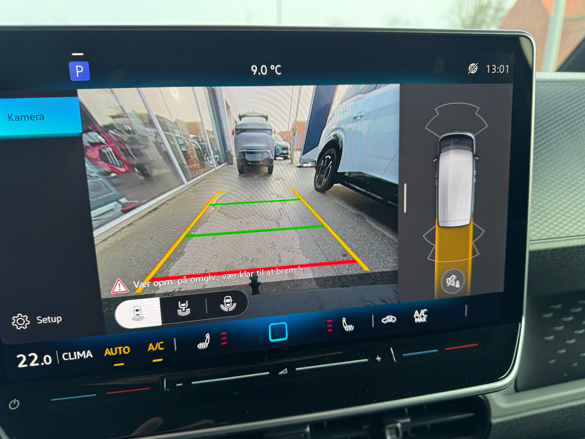 Hvid VW ID.Buzz fra 2025