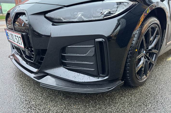 Sort BMW i4 fra 2024