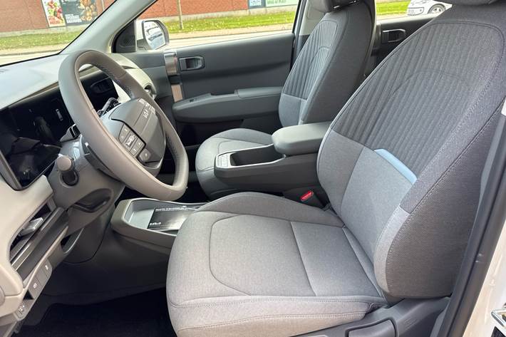 Hvid Kia EV3 fra 2025