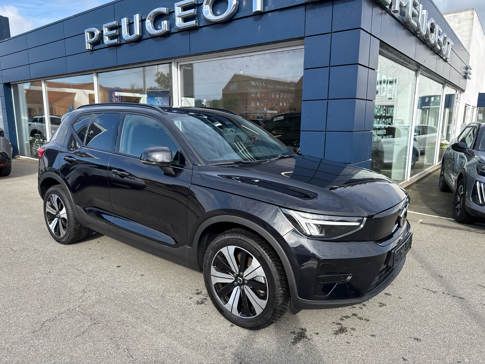 Volvo XC40 P6 Recharge Core 231HK 5d Aut.