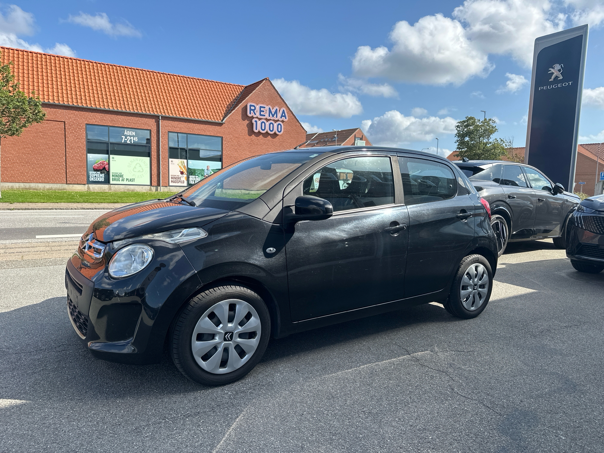 Citroën C1 1,2 PureTech Shine 82HK 5d