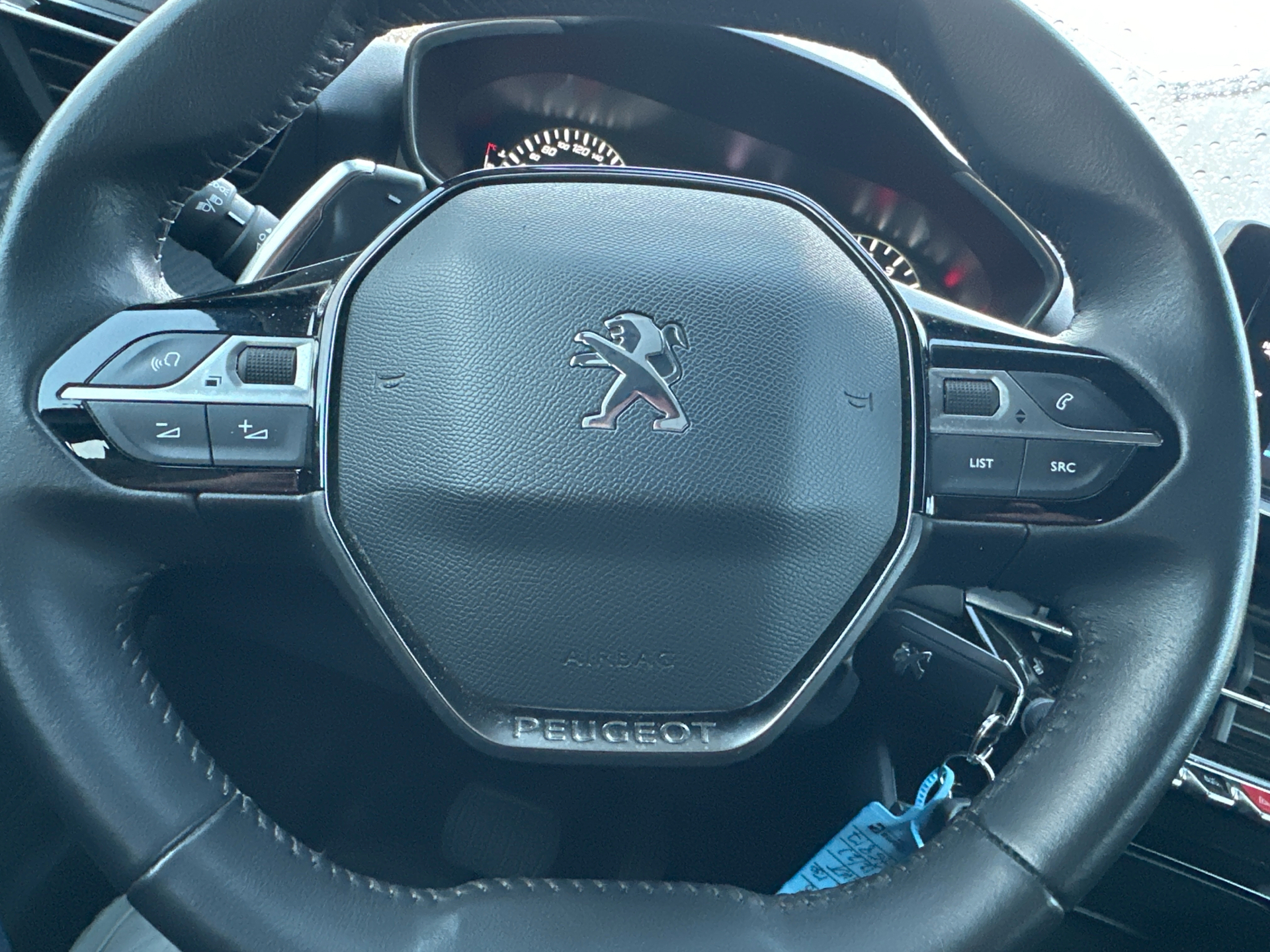 Peugeot 2008 1,2 PureTech Active Pack EAT8 130HK 5d 8g Aut.