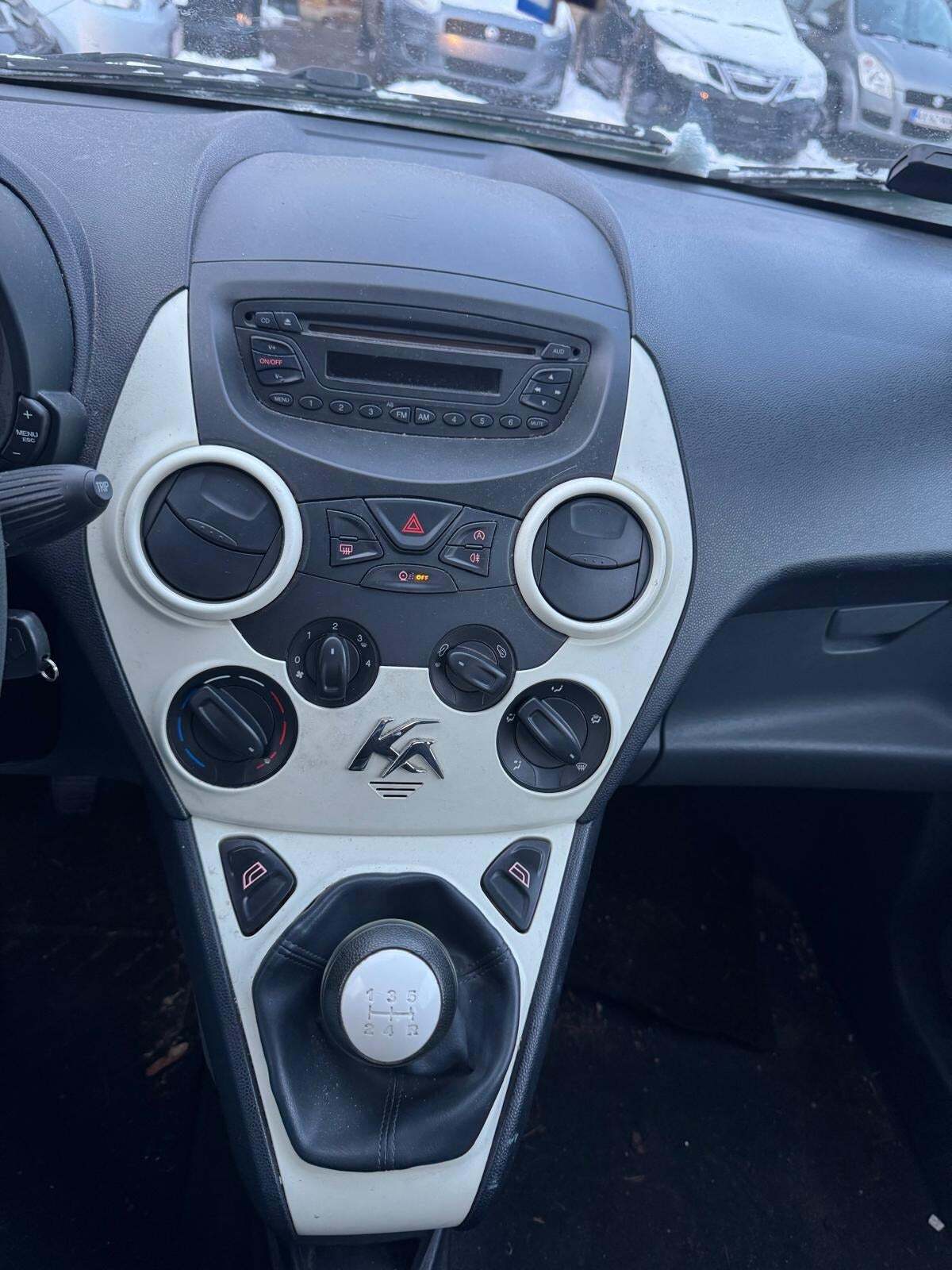 undefined Ford Ka fra 2011