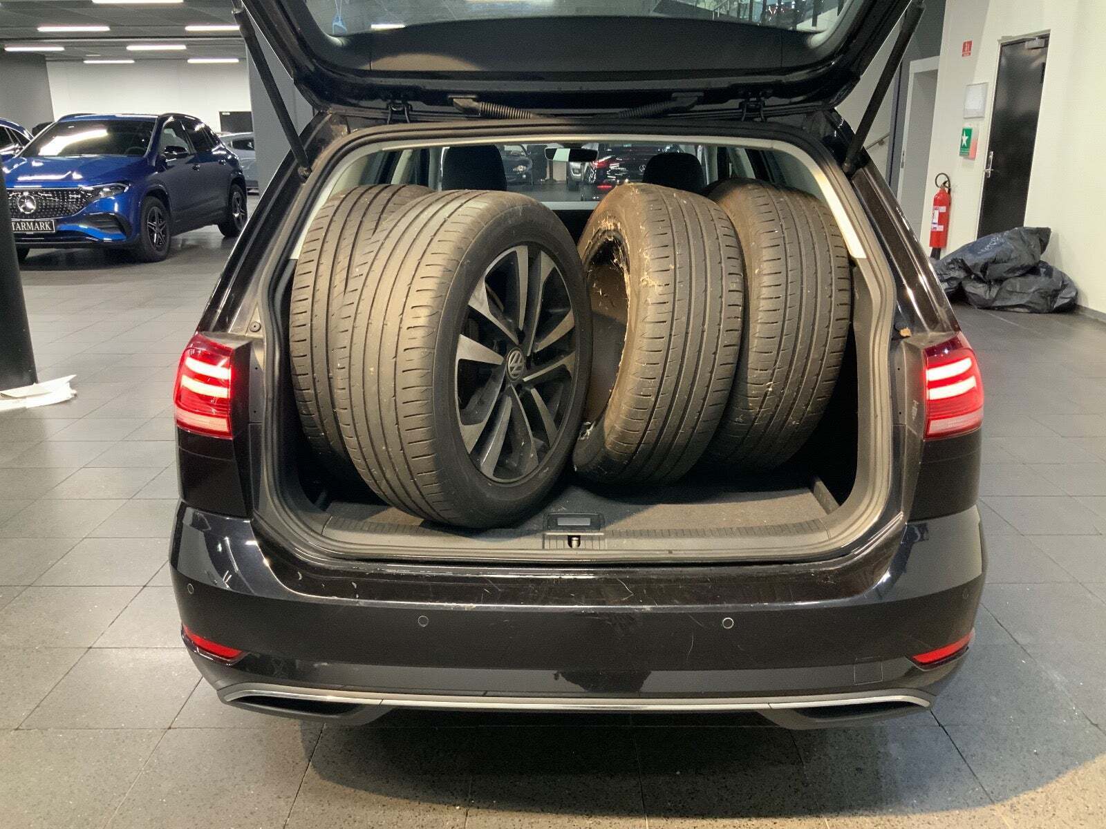 VW Golf VII 1,6 TDi 115 IQ.Drive Variant DSG