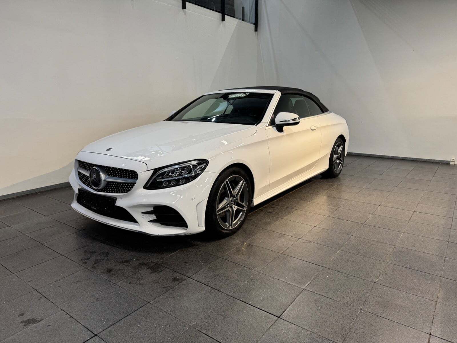 Mercedes C200 1,5 AMG Line Cabriolet aut.