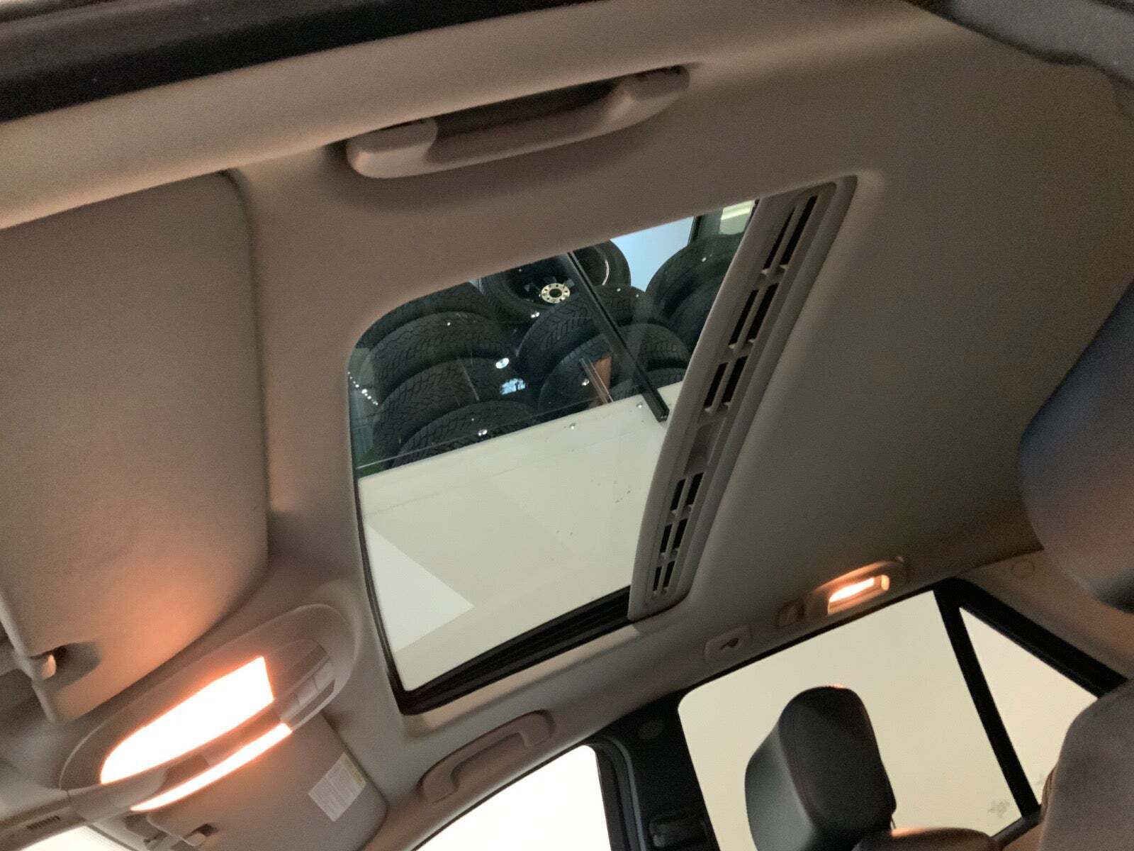 Sølv Mercedes ML63 fra 2007