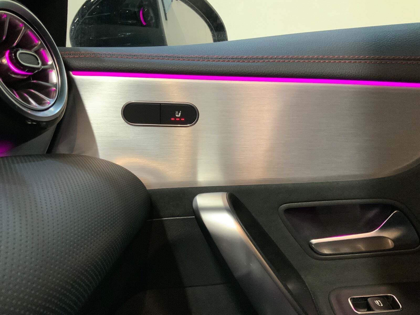 Sort Mercedes CLA250 e fra 2021