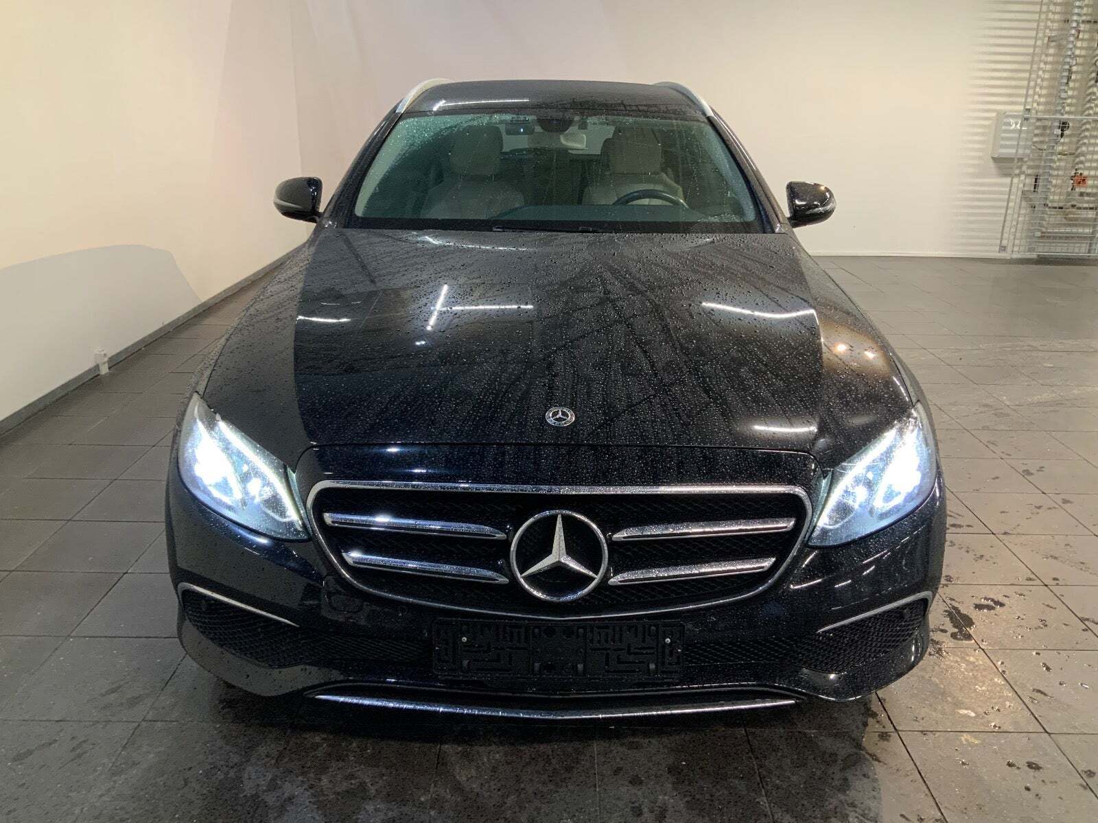 Mercedes E200 2,0 Avantgarde stc. aut.